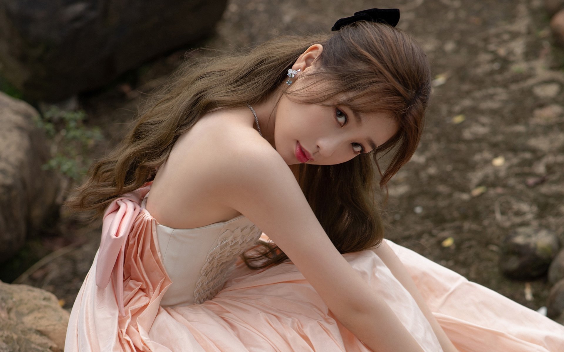 切尔西中场核心控场能力获高度评价,切尔西中场名宿